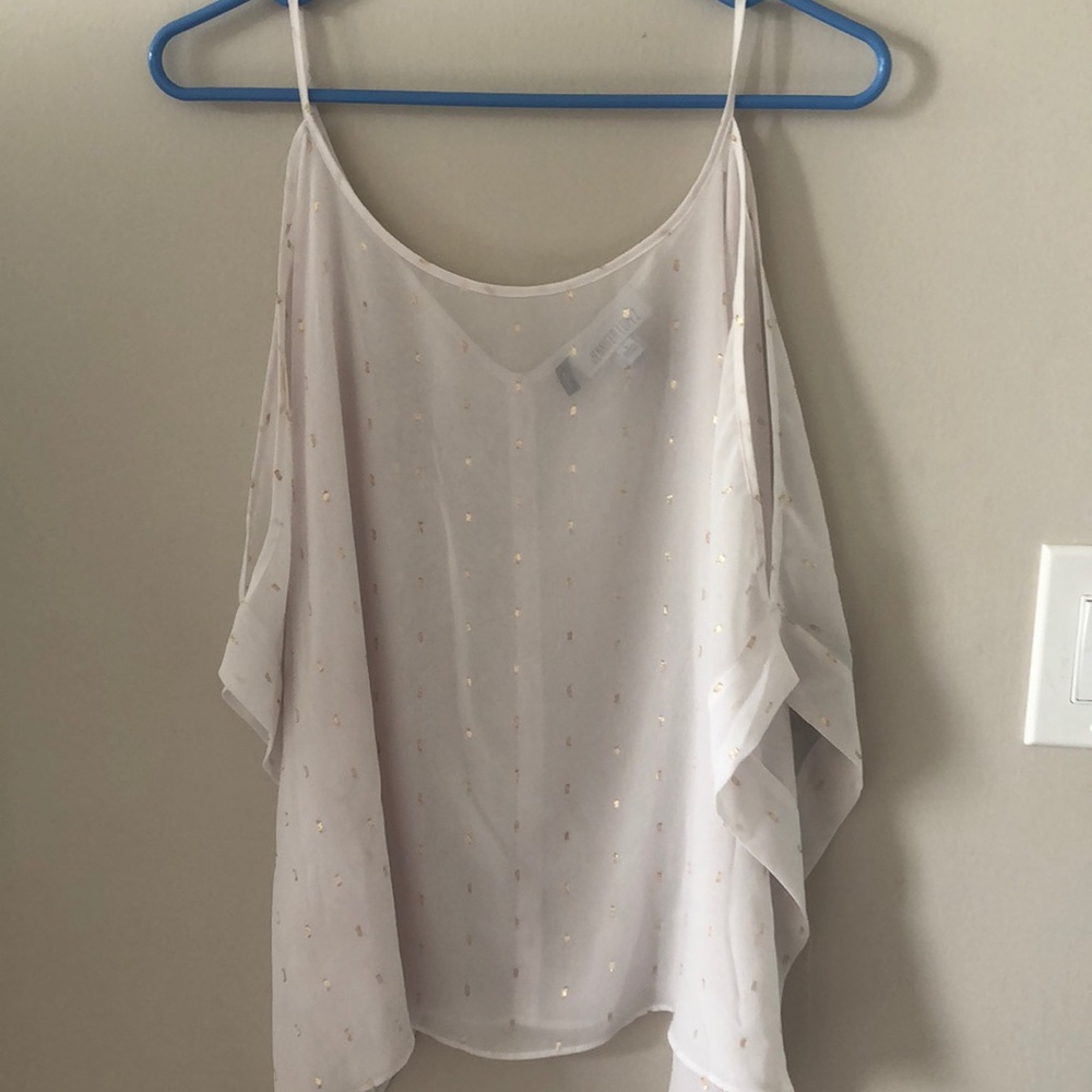 Cute white and gold jlo shirt